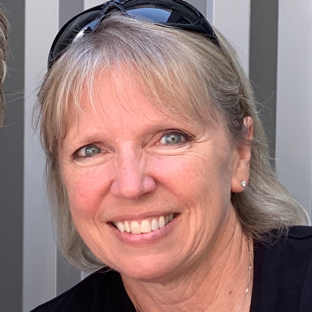 Meet your Posher, Marina